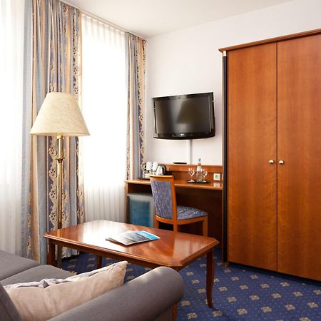 Hotel Fuer Dich Waren  Kamer foto